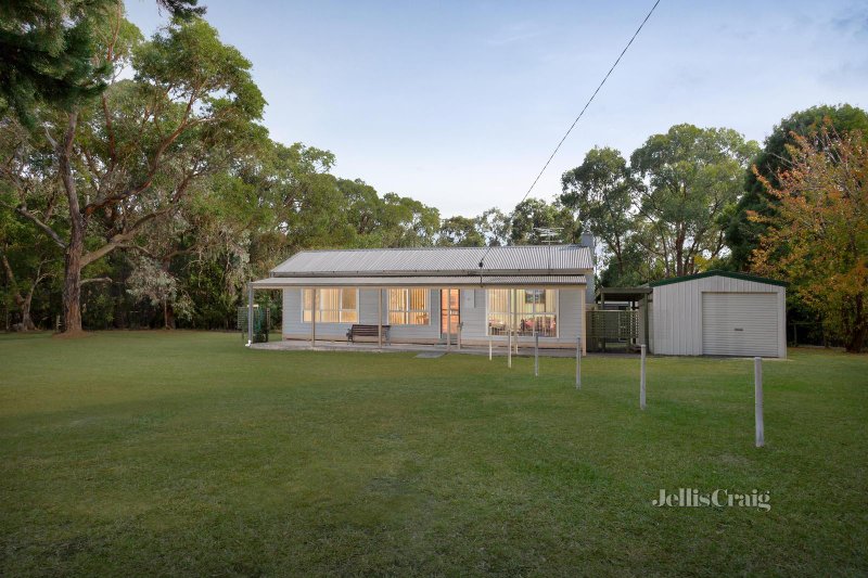 26 Arthurs Road, Chum Creek, VIC 3777 House for Sale