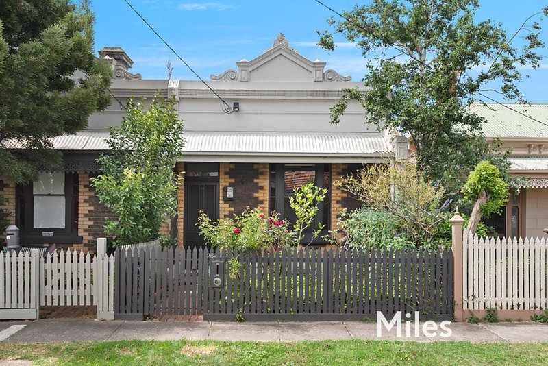 26 Elizabeth Street, Moonee Ponds 2 bed, 1 bath House for Lease