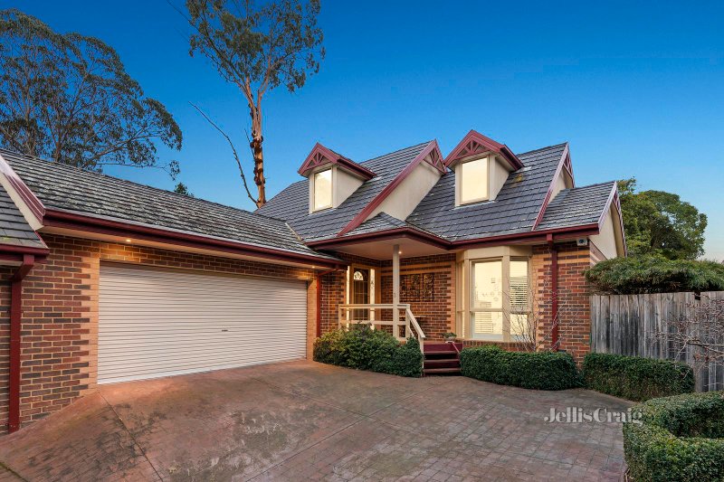 7 Lilian Street