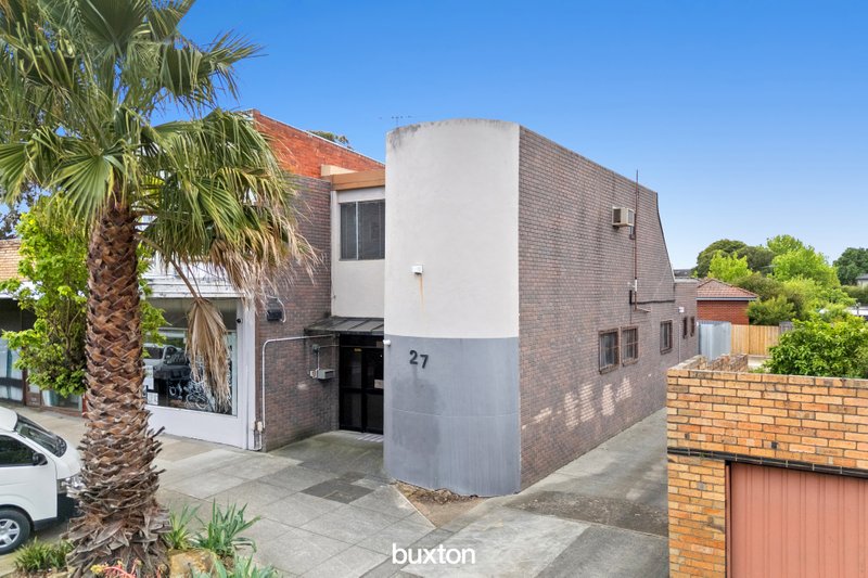 Photo: 27 Mclochlan Street