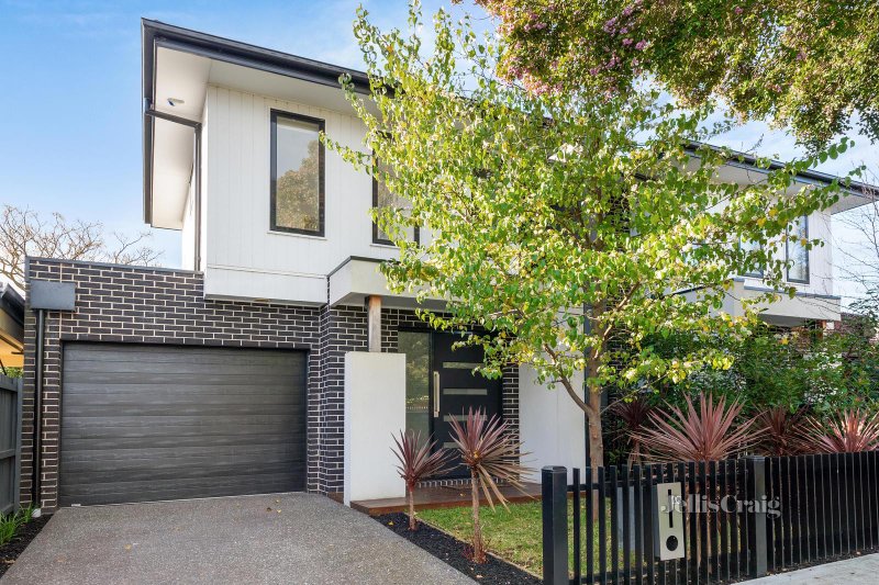 2C Looker Street, Murrumbeena, VIC 3163 - Townhouse for Sale