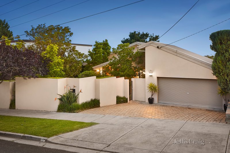 3 Rosebank Avenue
