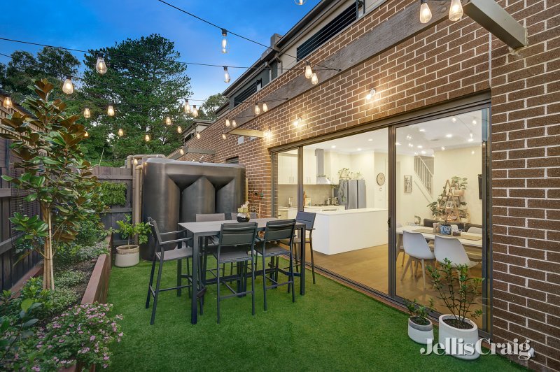 3 Wildflower Place, Kilsyth, VIC 3137 Townhouse for Sale