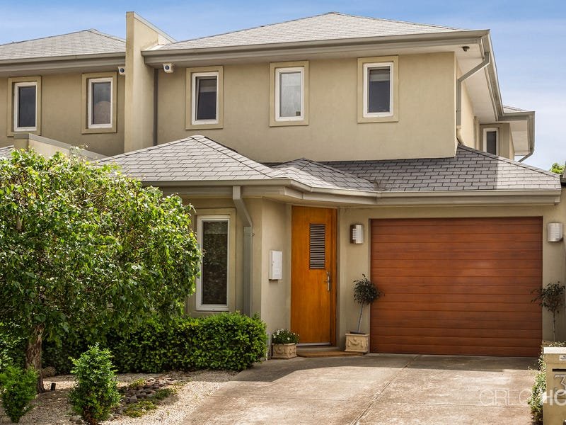30 Severn Street, Newport, VIC 3015 Townhouse for Sale