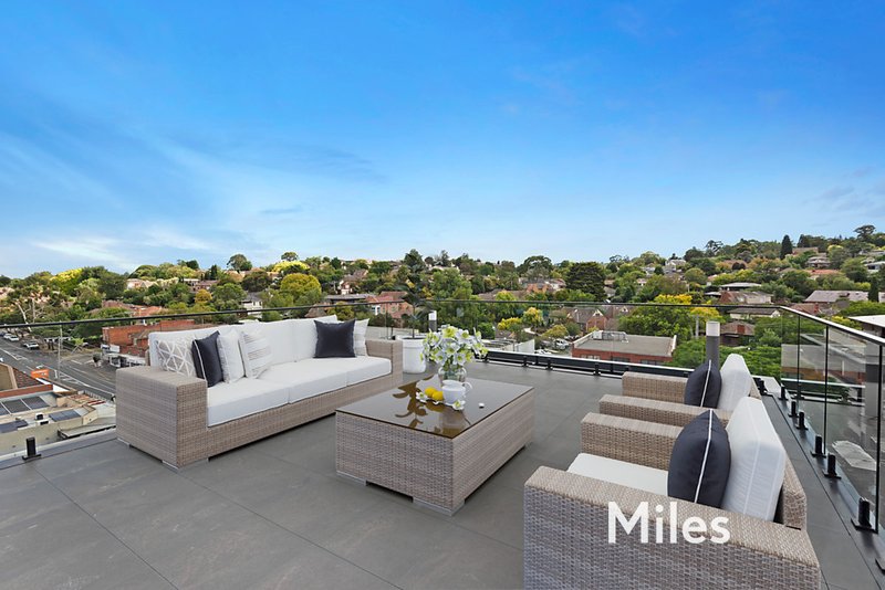 301/244 Lower Heidelberg Road, Ivanhoe East 3 bed, 2 bath Apartment…