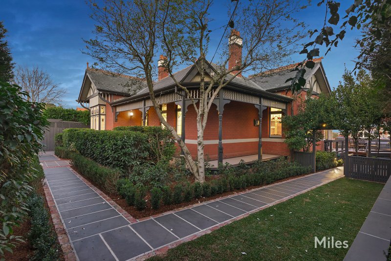 310 Upper Heidelberg Road, Ivanhoe 4 bed, 1 bath House for Sale
