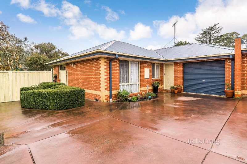 3/151 High Street, Woodend, VIC 3442 House for Sale