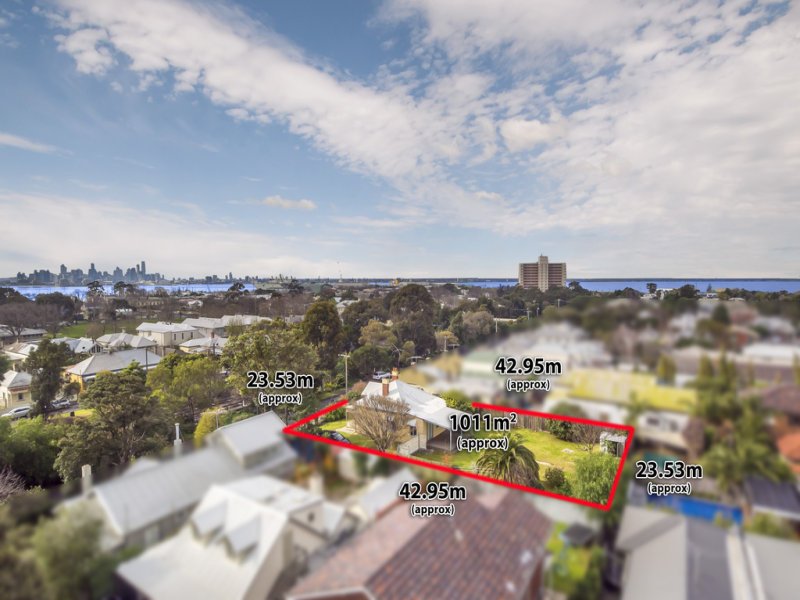 32 Railway Crescent, Williamstown, VIC 3016 House for Sale