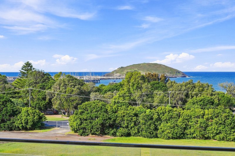 COFFS HARBOUR property image