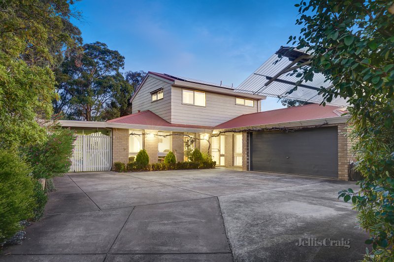 33 Plenty River Drive, Greensborough, VIC 3088 House for Sale
