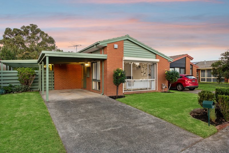 Photo: 34 Callistemon Avenue