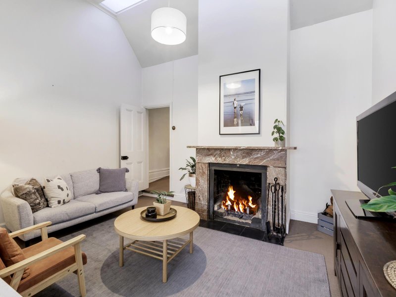 368 Toorak Road