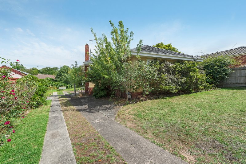 37 Sunderland Avenue