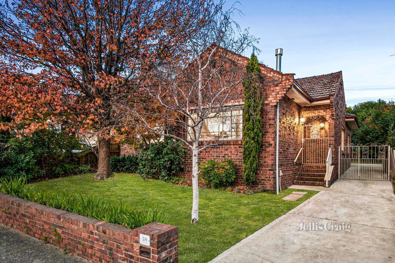 38 Melville Road, Pascoe Vale South, VIC 3044 House for Sale