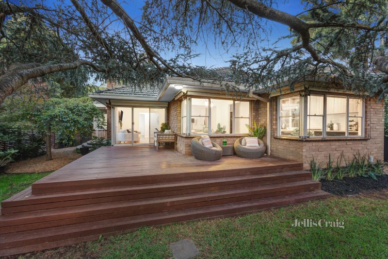 39 Naughton Grove, Blackburn, VIC 3130 House for Sale