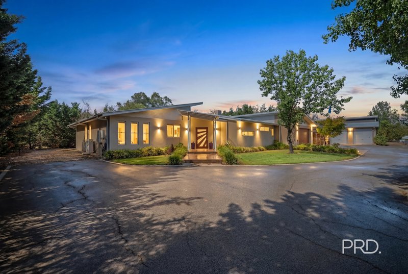 LAKE ALBERT property image