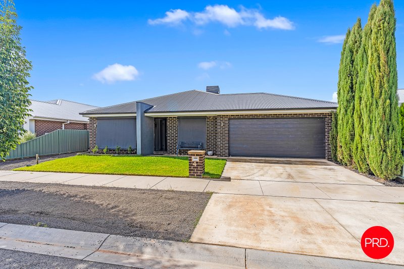 4 Diva Way HUNTLY VIC 3551