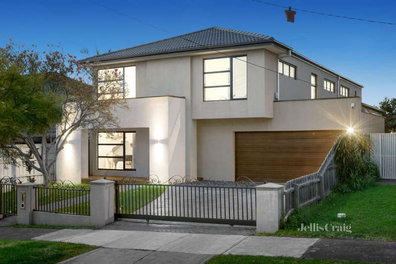 4 Gibson Court