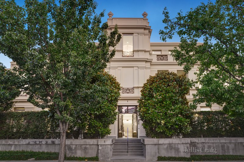 4/1 Tintern Avenue