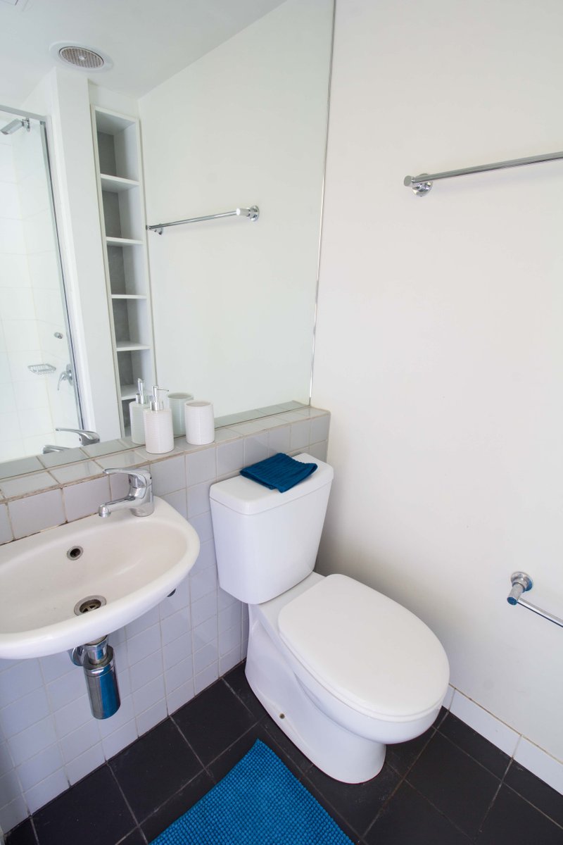 411/2 Eastern Place, Hawthorn East