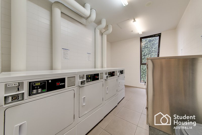 411/2 Eastern Place, Hawthorn East