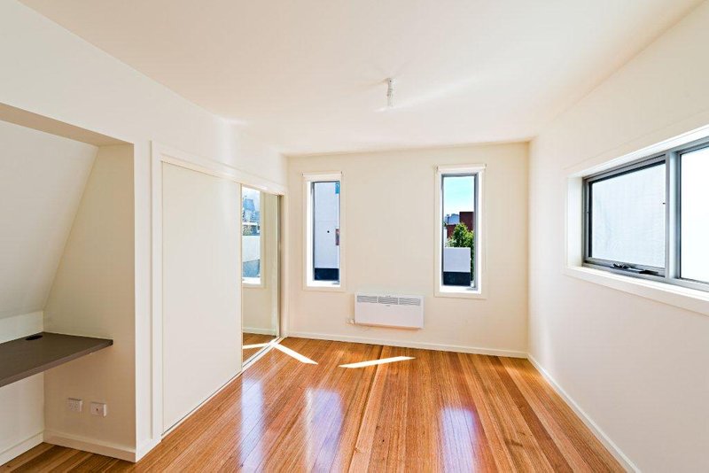 4/15 Temperance Hall Lane, North Melbourne, VIC, 3051