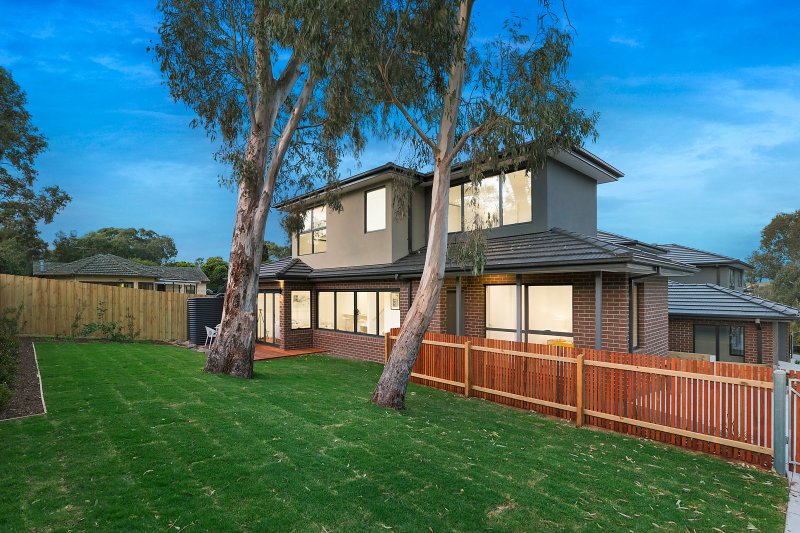 4/175 Bellevue Avenue, Rosanna 3 bed, 2 bath Townhouse for Sale