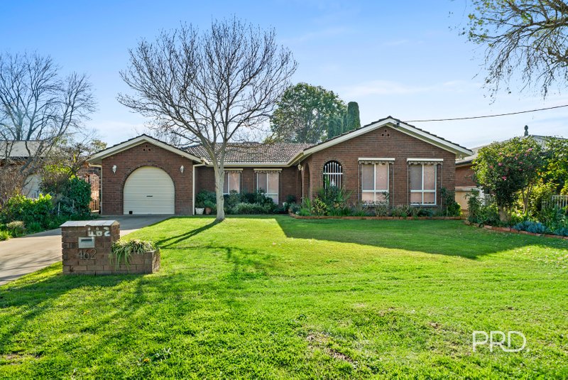 LAKE ALBERT property image