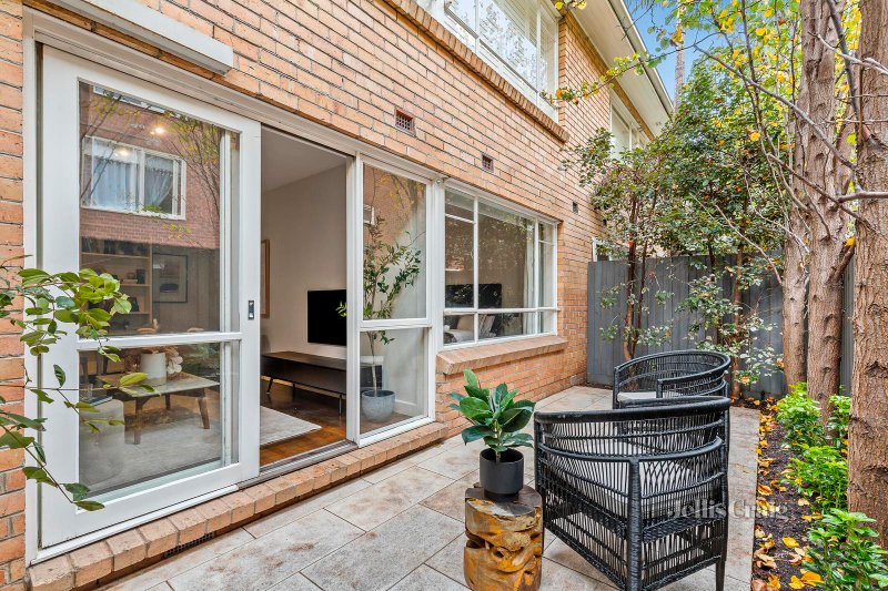 4/74 Mathoura Road, Toorak, VIC 3142 Apartment for Sale