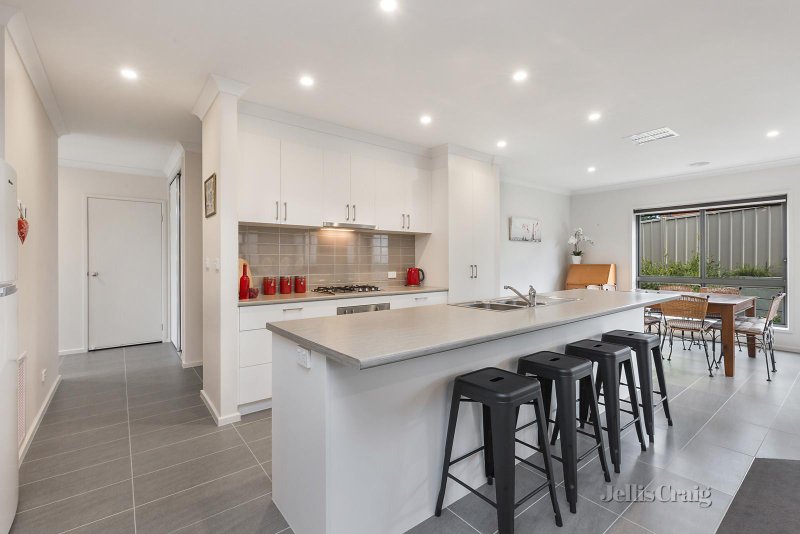 49b Ireland Street, Mckenzie Hill, VIC 3451 House for Sale