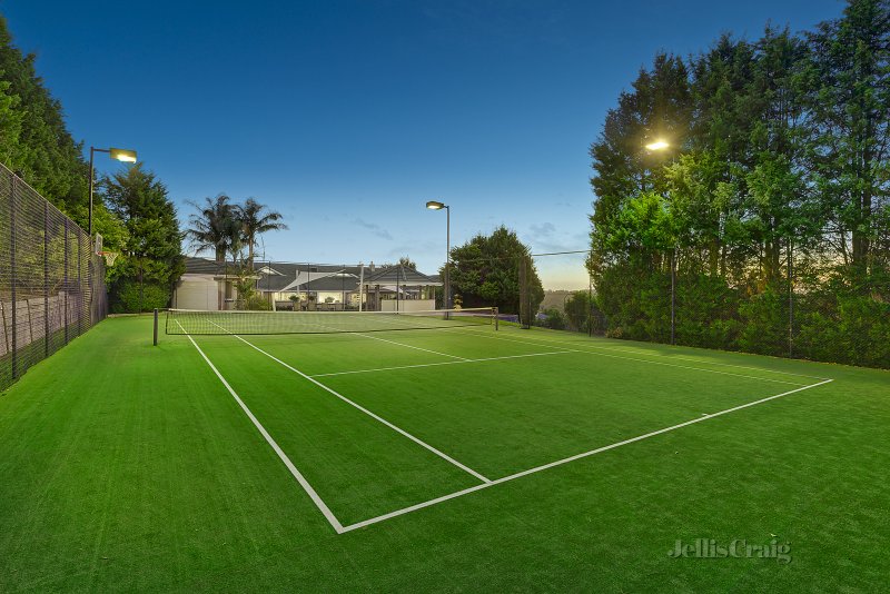 5 Fadaro Crescent, Warrandyte South, VIC 3134 House for Sale