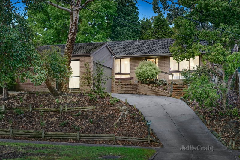 5 Felgate Parade, Vermont South, VIC 3133 House for Sale