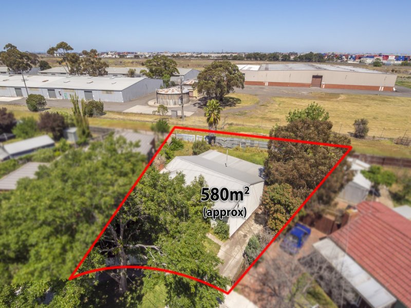 5 Howell Place, Braybrook, VIC 3019 House for Sale