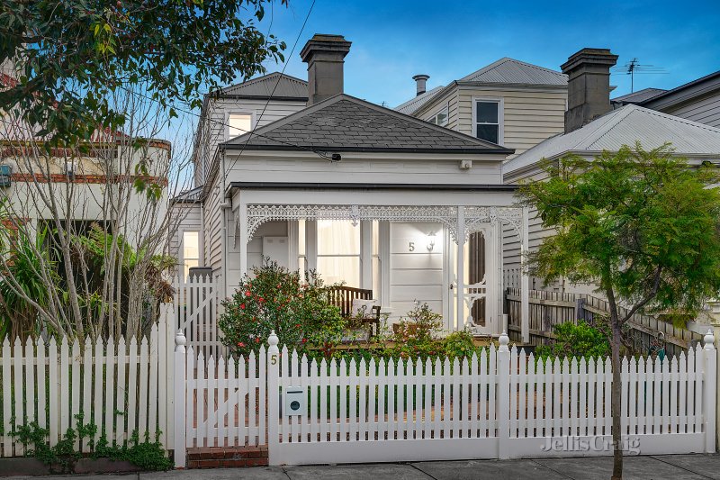 5 Tennyson Street