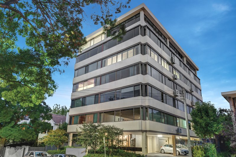 52/261 Domain Road, South Yarra, VIC 3141 Apartment for Sale