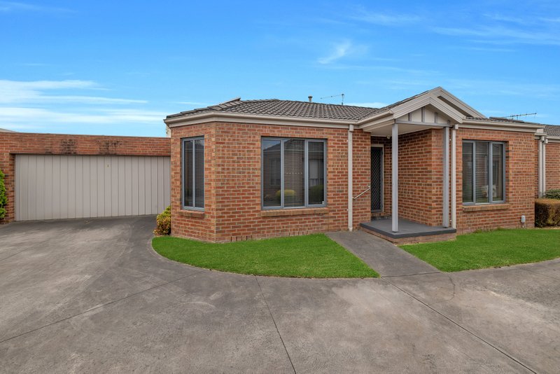 QUALITY TOWNHOUSE – DOUBLE GARAGE