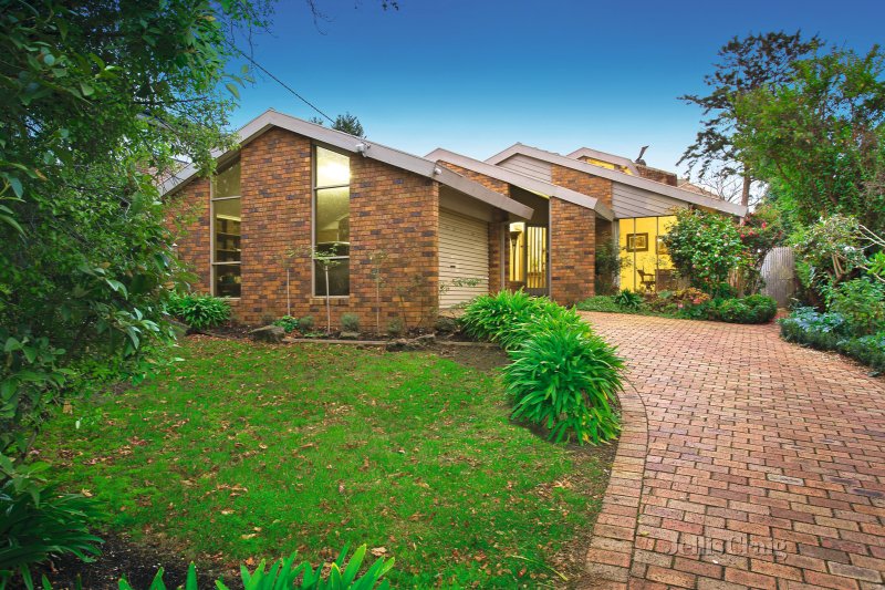 54 Athelstan Road, Camberwell, VIC 3124 House for Sale