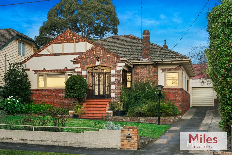 56 Alandale Road, Eaglemont 3 bed, 2 bath House for Sale