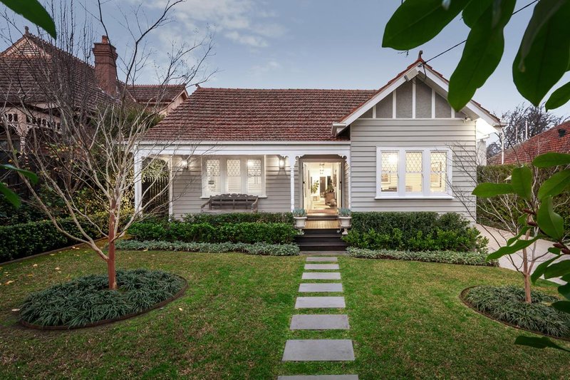 57 Middlesex Road, Surrey Hills, VIC 3127 House for Sale