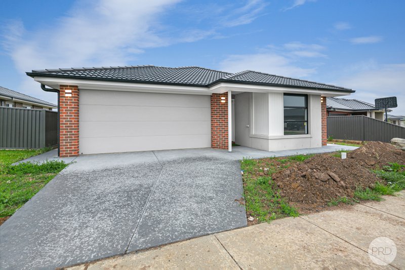 57 Moore Way LUCAS VIC 3350
