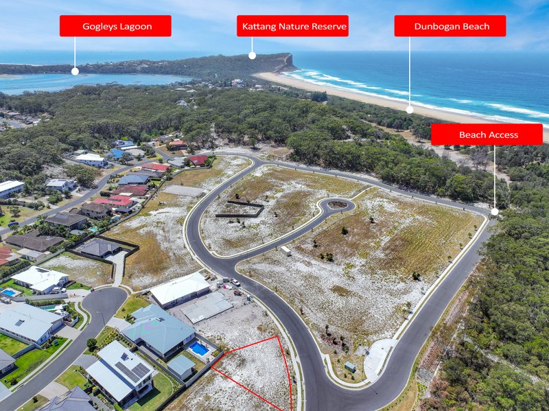 58 Prince of Wales Drive, DUNBOGAN NSW 2443