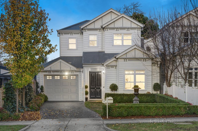 59 Maple Street