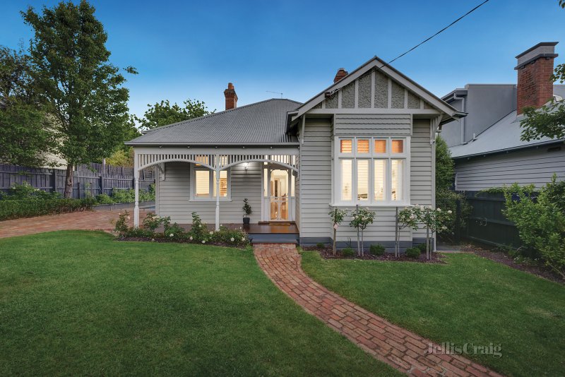 6 McGregor Street
