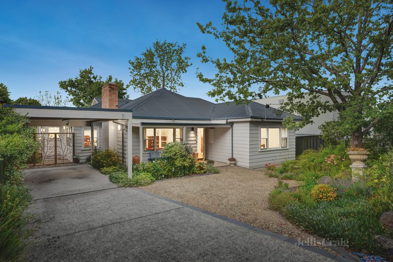6 Sewell Street