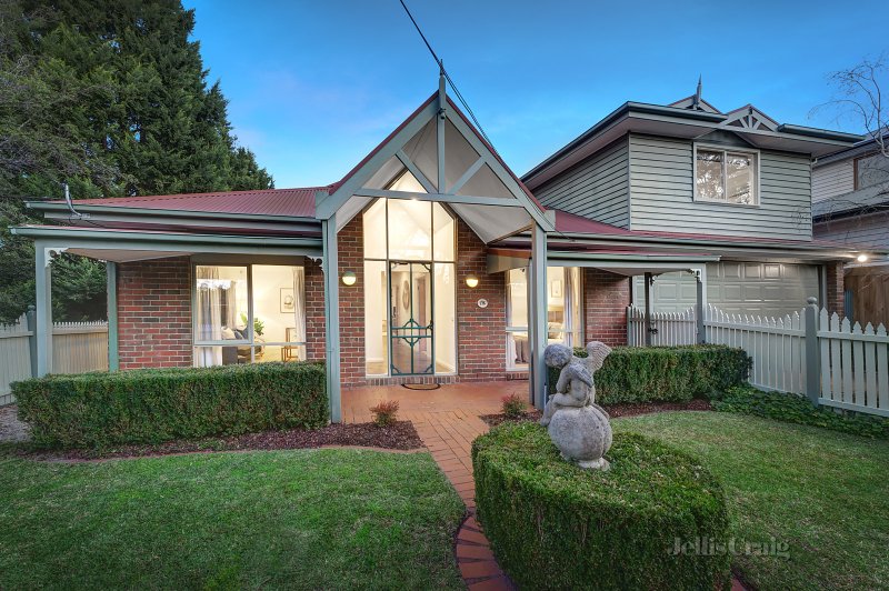 6 Trenham Court