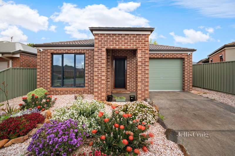 6 Waterside Close, Miners Rest, VIC 3352 House for Sale
