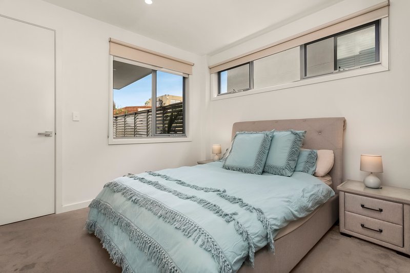 6/1 Morello Circle, Doncaster East