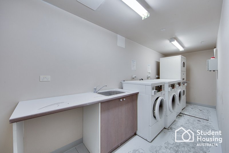 61/390 Burwood Highway, Burwood