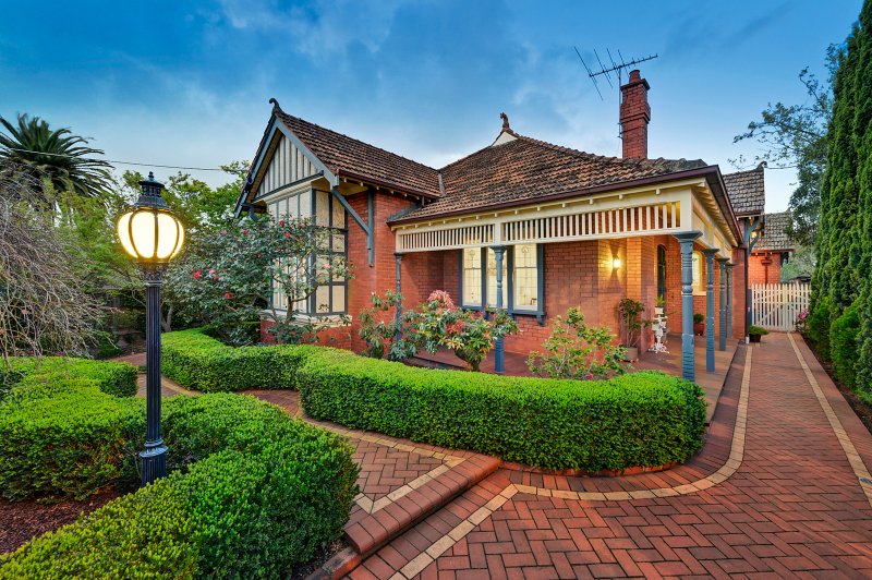 63 Broadway, Camberwell, VIC 3124 House for Sale