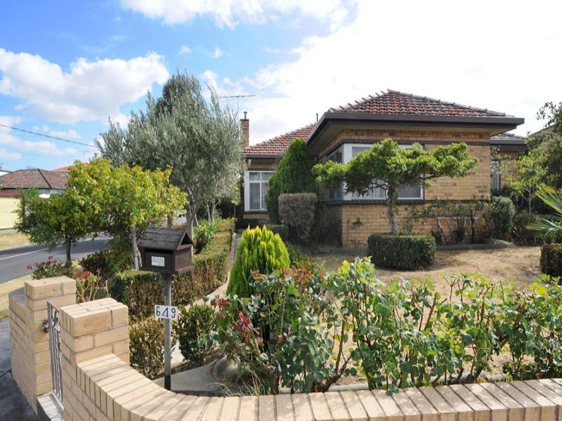 649 MORELAND Road, Pascoe Vale South, VIC 3044 House for Sale